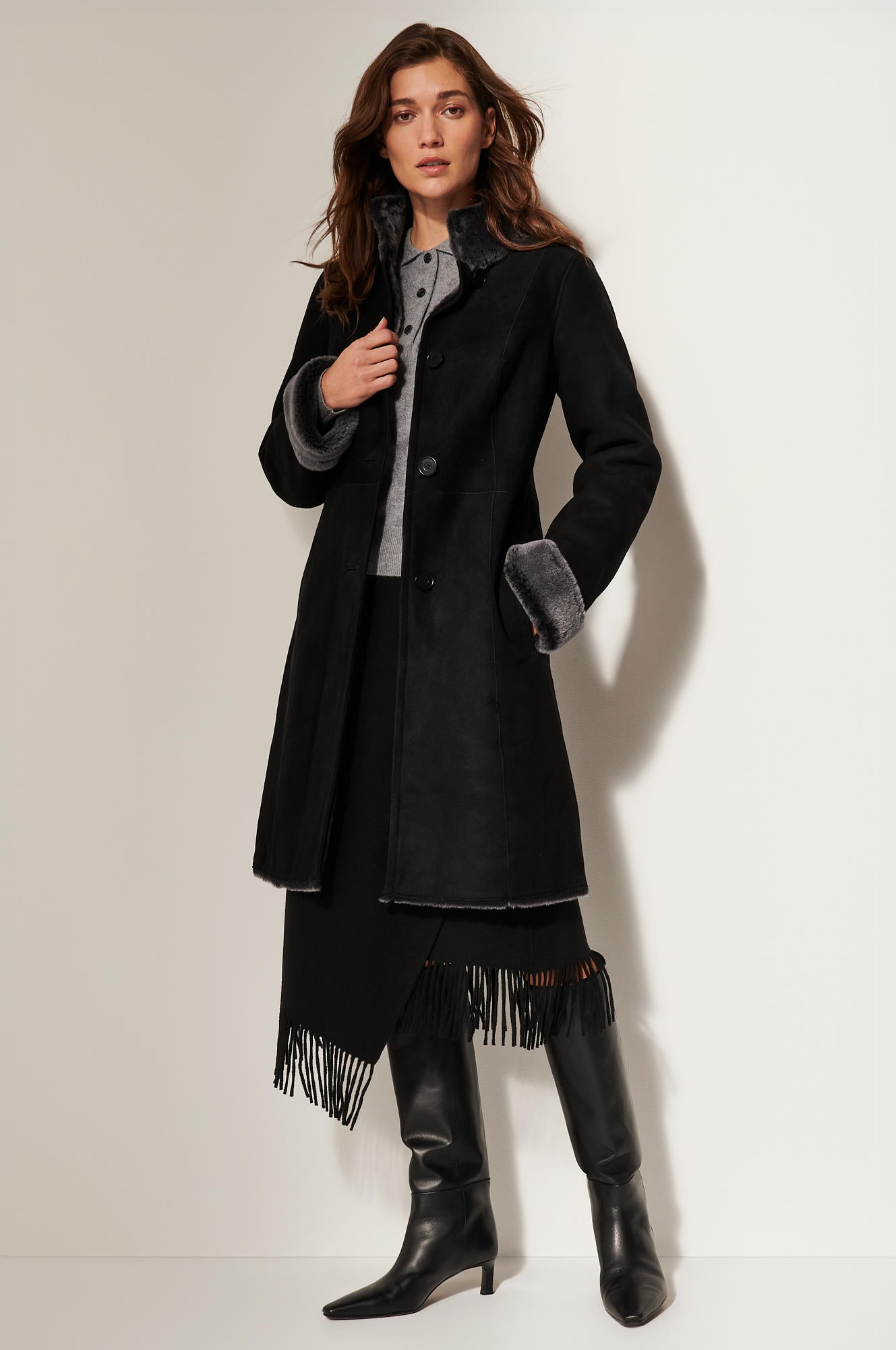 Women's Suede Leather Fur Collar Long Coat [Black]