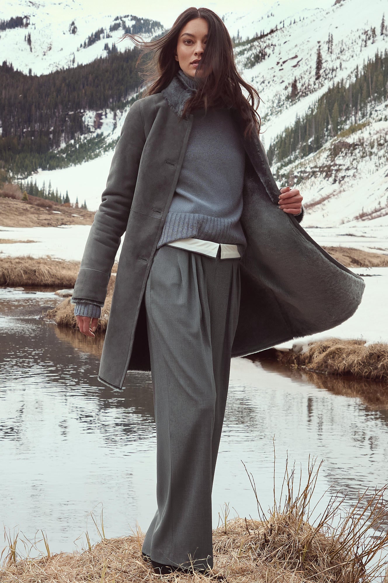 Women's Suede Leather Fur Collar Long Coat [Grey]