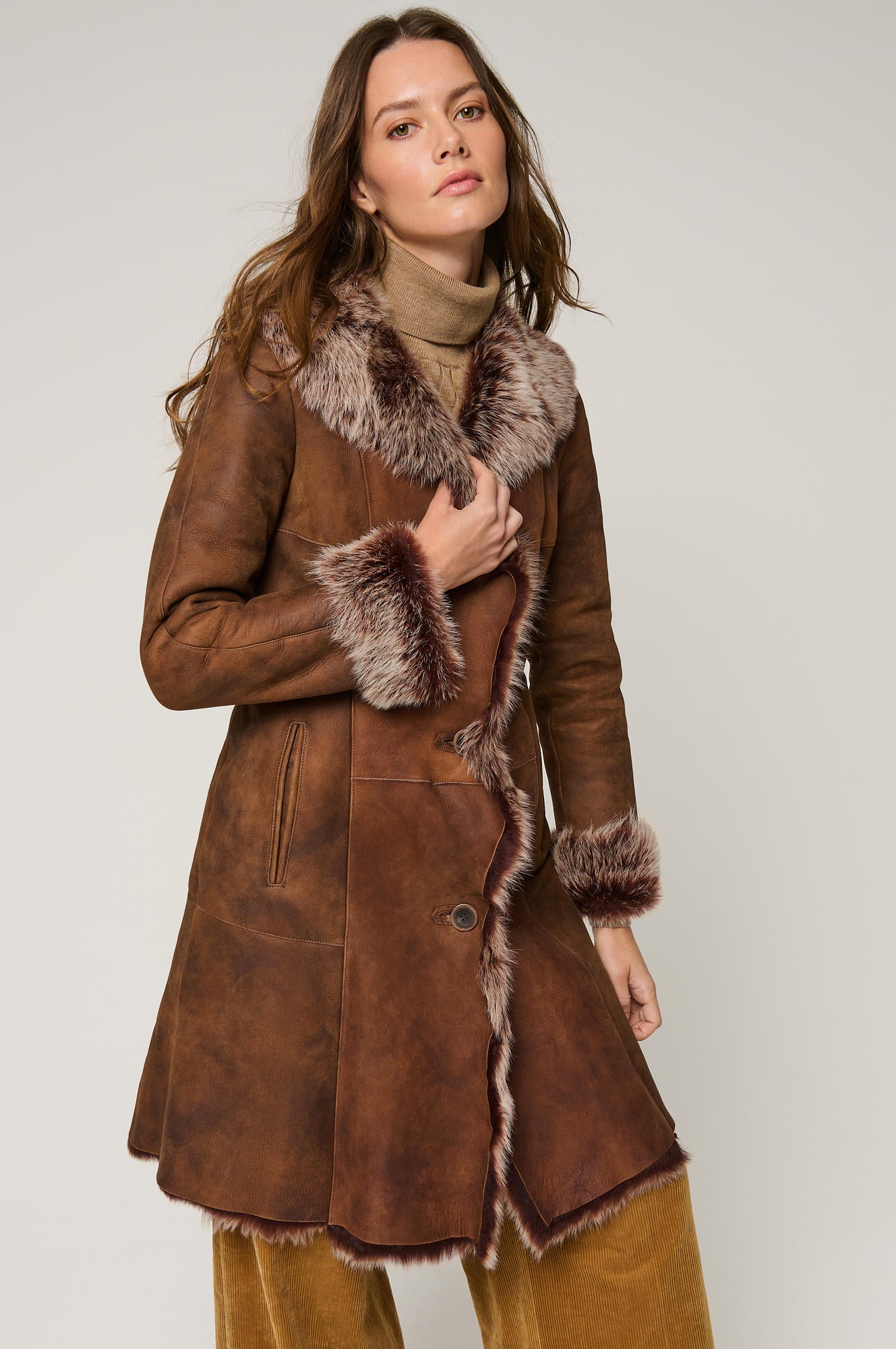 Women's Leather Shearling Long Coat With Shaggy Fur [Brown]