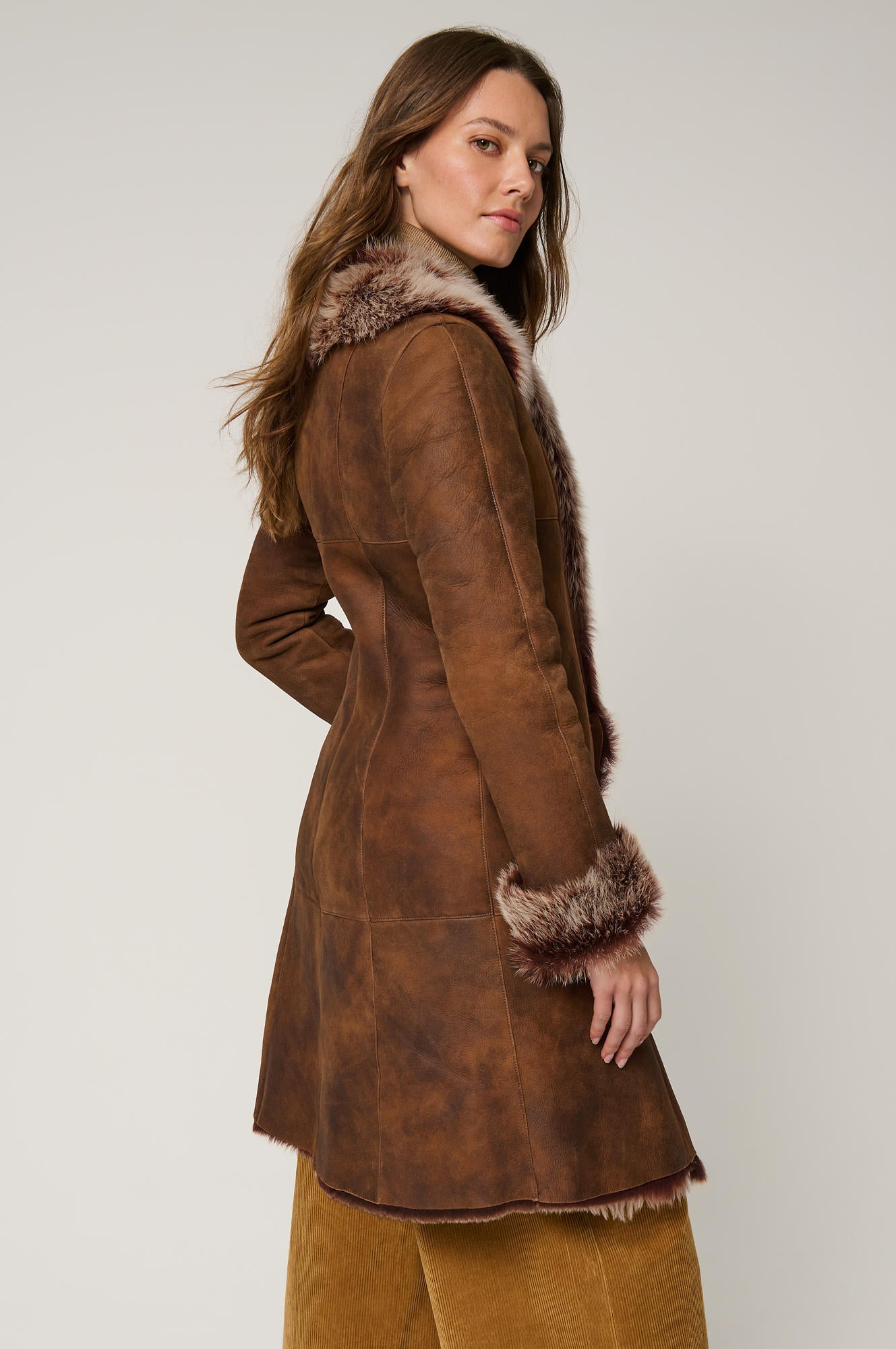 Women's Leather Shearling Long Coat With Shaggy Fur [Brown]