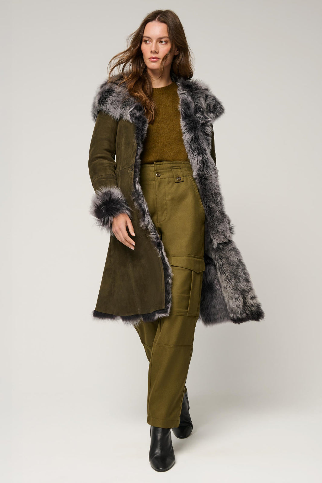 Women's Leather Shearling Long Coat With Shaggy Fur [Olive]