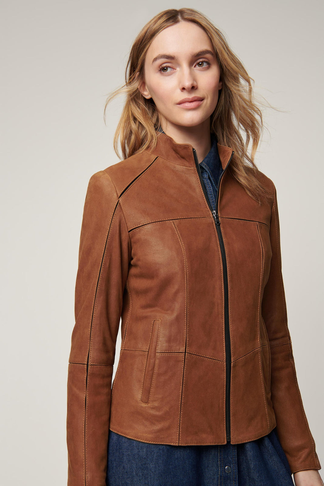 Women's Real Leather Stylish Zip-up Jacket [Brown]