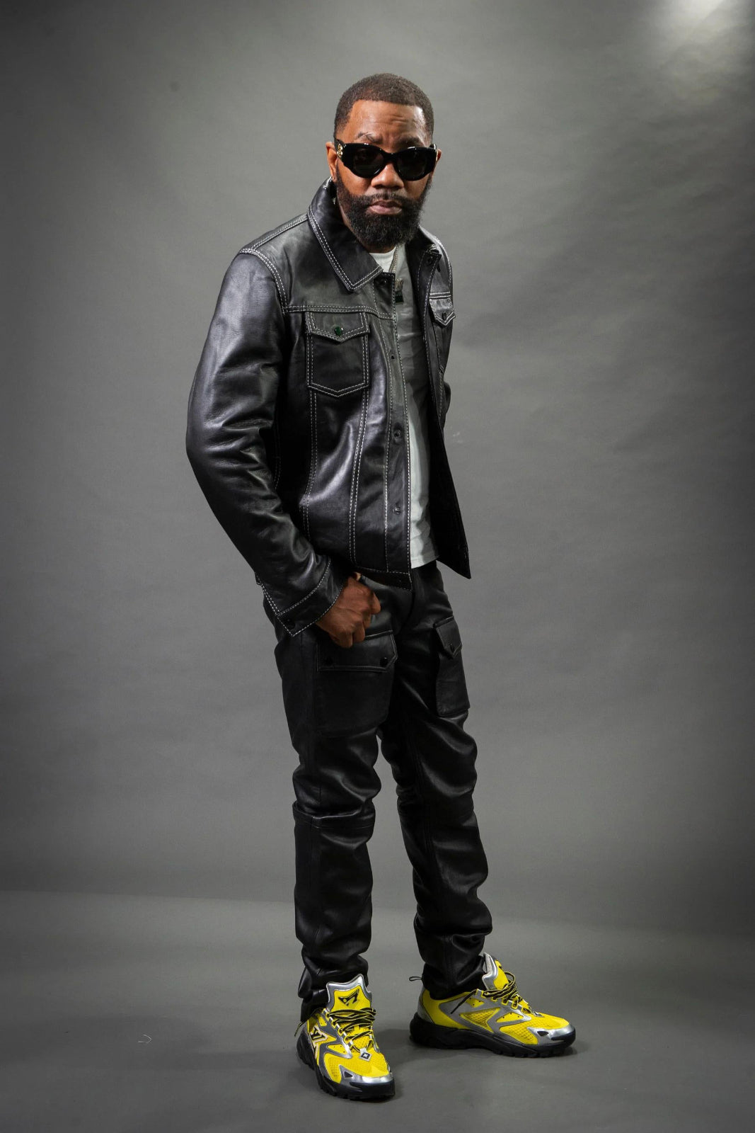 Men's Safari Leather Jacket And Cargo Pants Set [Black]