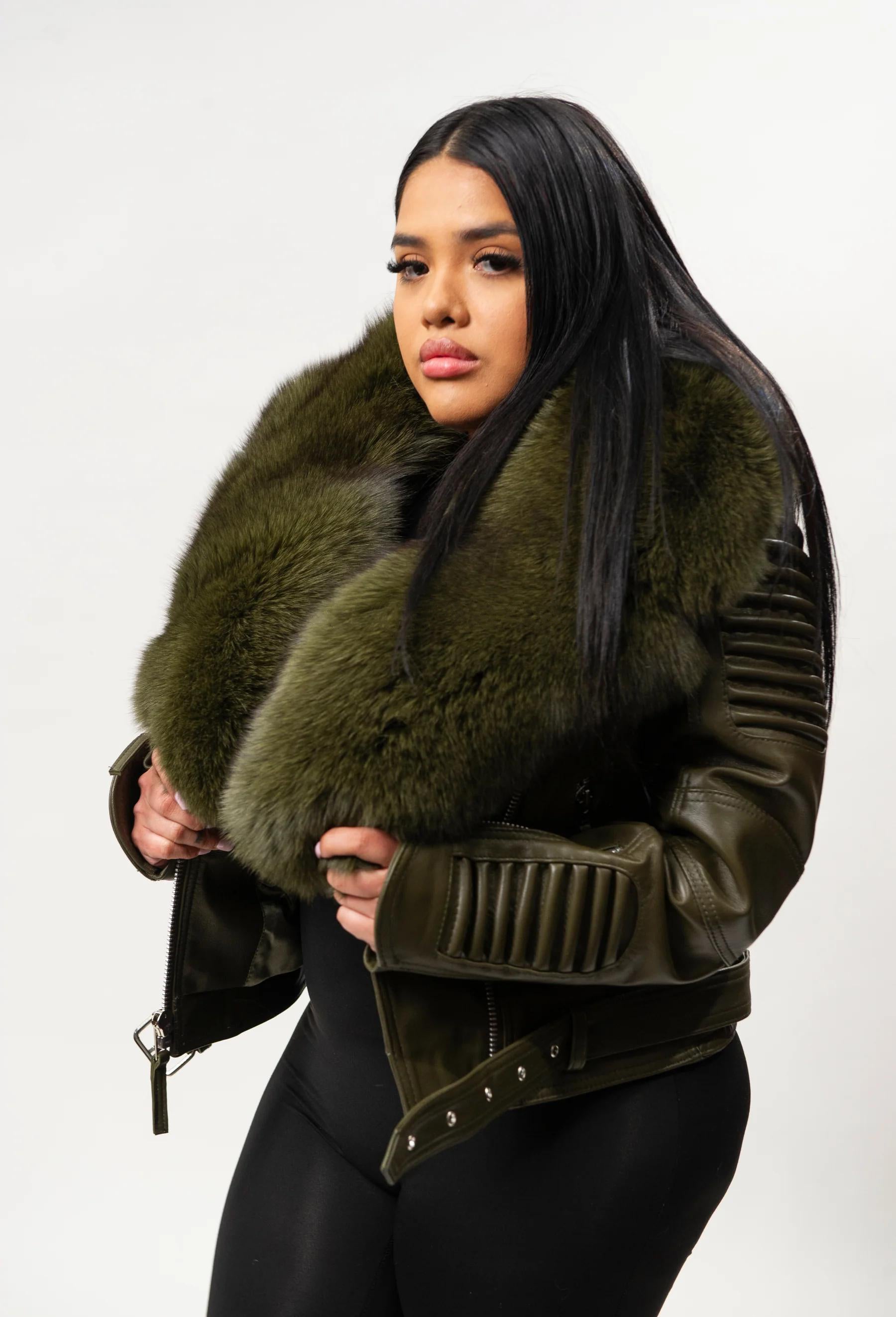 Women's Trey Biker Over-sized Fur Collar Leather Jacket [Olive]