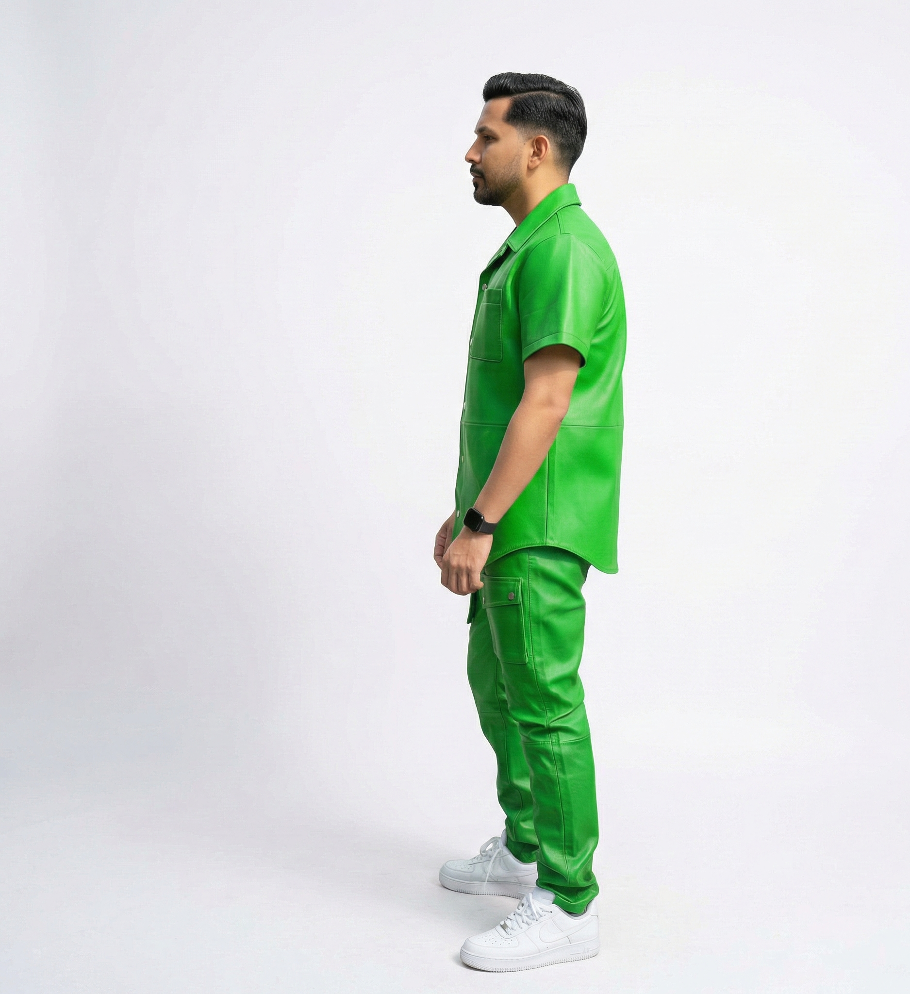 Men’s Green Matching Shirt and Cargo Pants Set – Modern Streetwear Outfit