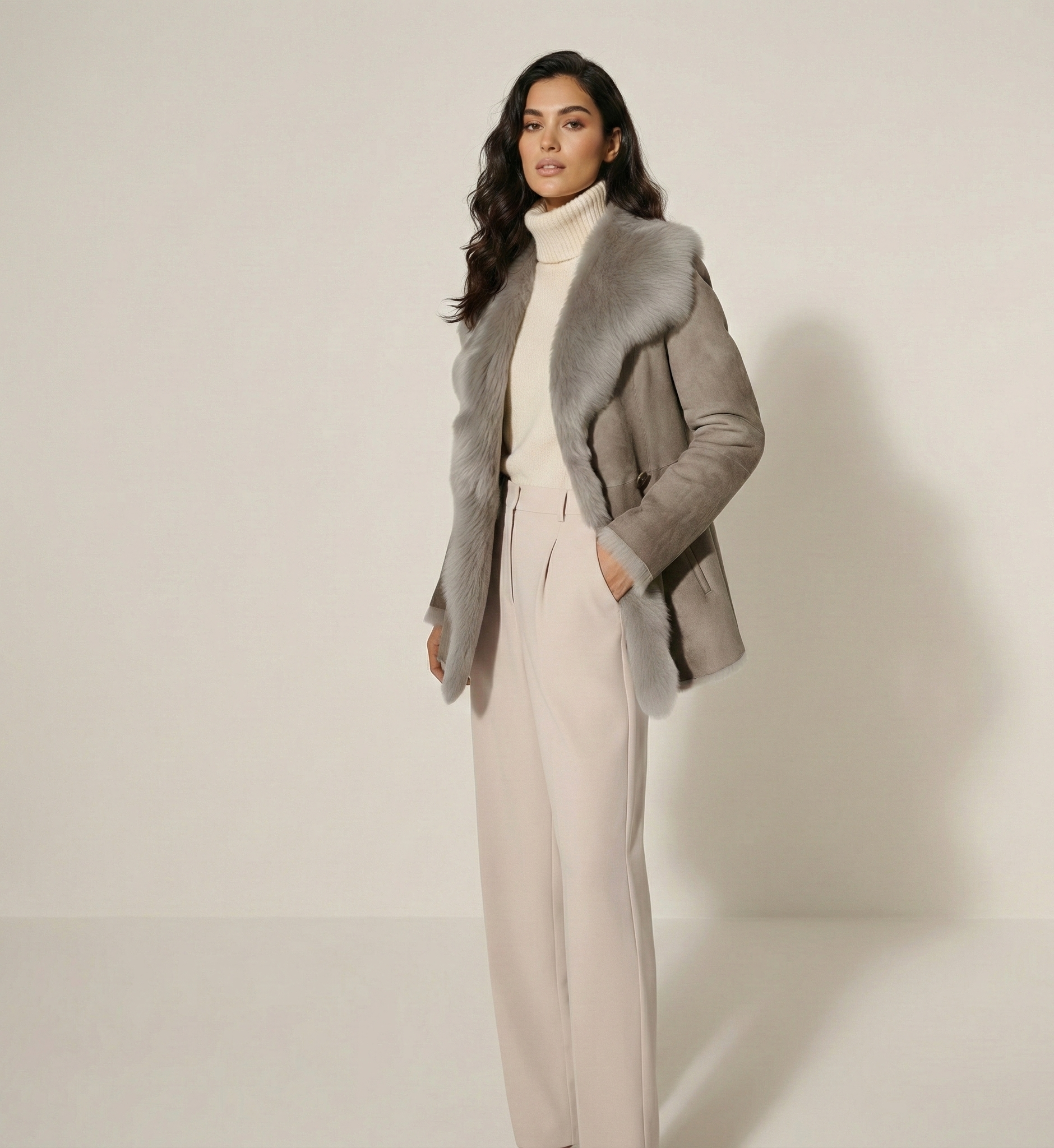 Women’s Fur Collar Short Winter Coat – Warm & Elegant