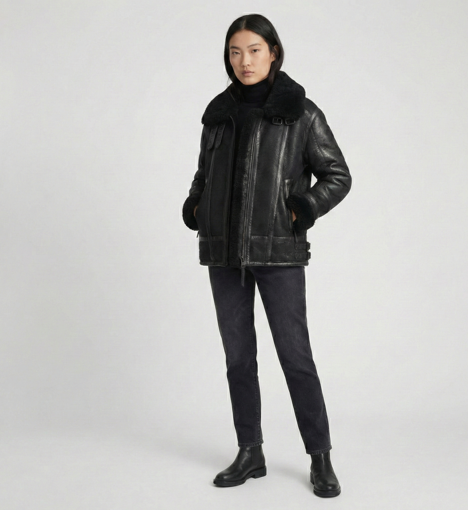 Women’s Leather Shearling Jacket with Cozy Fur Collar