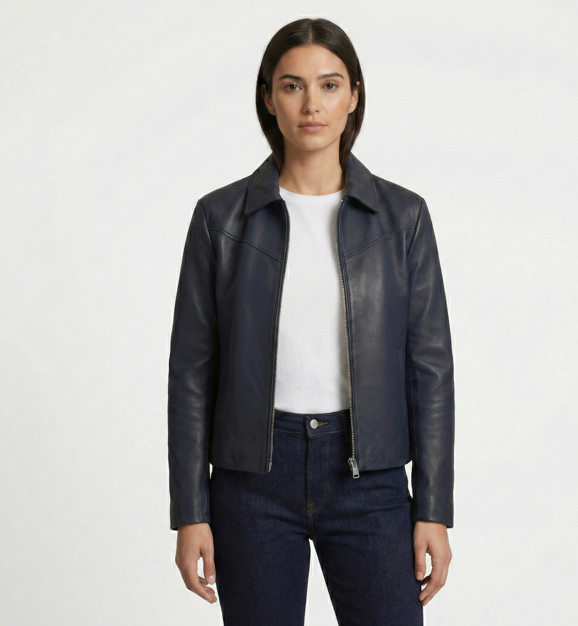 Women’s Classic Leather Zip Jacket – Minimalist Everyday Style