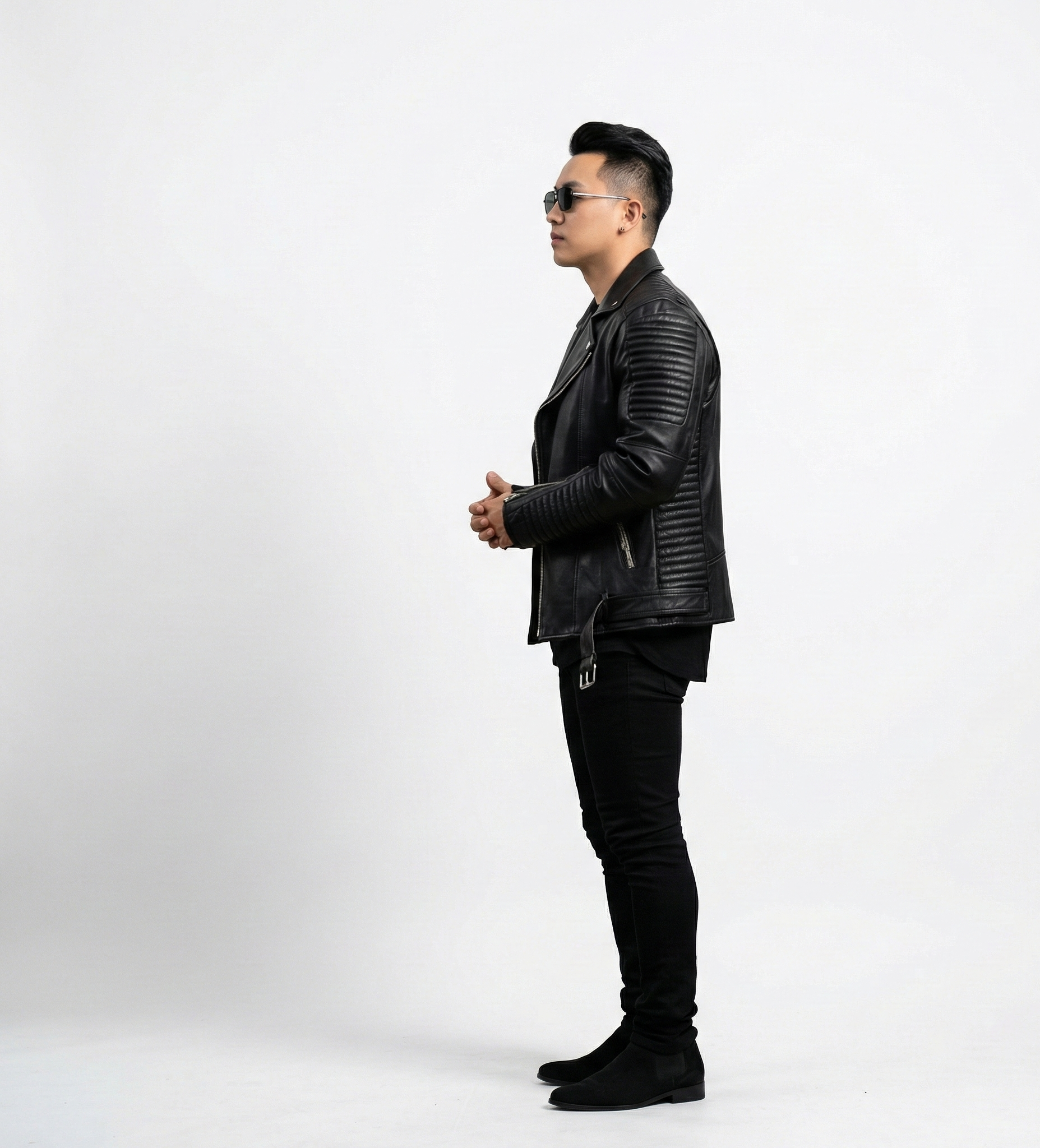 Classic Men’s Black Leather Biker Jacket